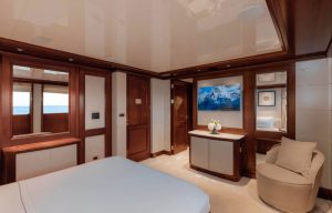 Mitsubishi Mega Yacht 82m